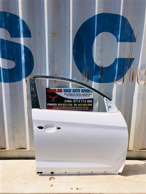 Hyundai Tucson right front door (2016-2022)