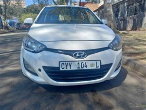 2014 Hyundai i20 1.2 Manual, Petrol, White, 82000kms