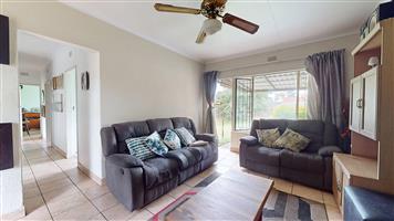 Neat Family Home in Crystal Park, Benoni