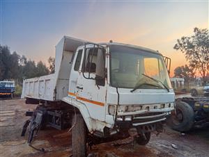 Isuzu FTR49L Tipper truck ade 352 non turbo stripping for spares 