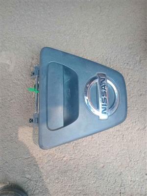 Nissan NP200 bakkie tailgate handle for sale