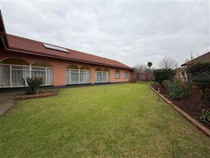 House For Sale in Meyerton & Ext