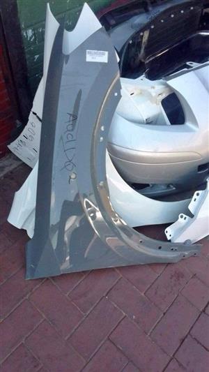 Audi Q2 2022 fender 