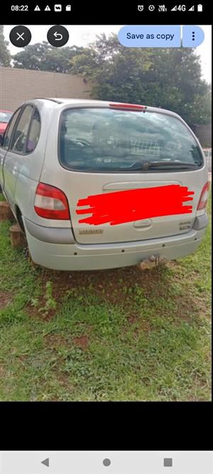 RENAULT SCENIC 1 STRIPPING + Look set