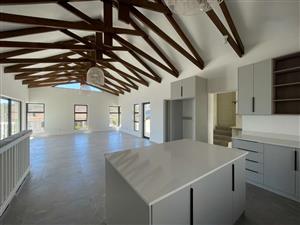 Modern Double-Storey Home with Views in Seemeeu Park