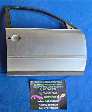 VW Passat 1997 - 2005 Right Front Door