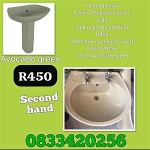 Second hand basin & pedestal for sale in Lenasia South