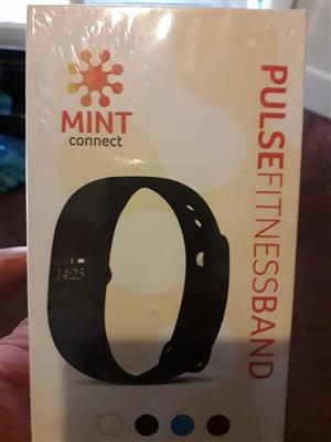 Pulse fitness band