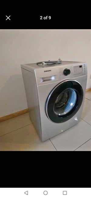 SAMSUNG 7KG ECOBUBBLE WASHING MACHINE AS GOOD AS NEW