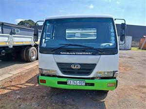 Nissan UD70 Dropside Truck 2005 Model
