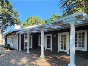 Townhouse For Sale in Kloof
