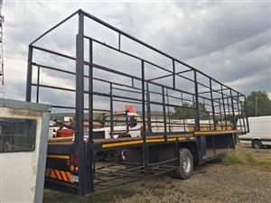 Single axle homebuilt Trailer for sale In Krugersdorp, unit has papers.  