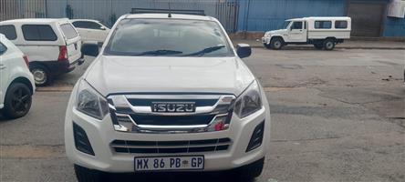 Used 2015 Isuzu KB 250D-Teq double cab LE