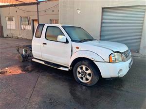 2005 Nissan  Hardbody 3300i V6