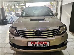 2014 TOYOTA FORTUNER 3.0D4D MANUAL