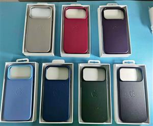 Iphone 18 pro /18 pro max leather phone case