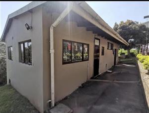 3 Bedroom, spacious free standing house to let