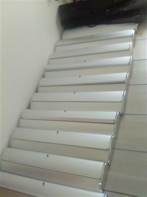 18 x Pull Banners (good condition) –  pull-up banners for banner recycling