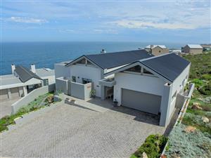 House For Sale in Pinnacle Point Golf Estate