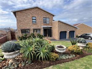 Secure and Low Maintenance Family Home, Wavecrest