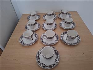 10 coffee cups with plates