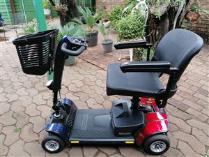 Selling 2025 Pride GOGO Elite LX Mobility Scooter