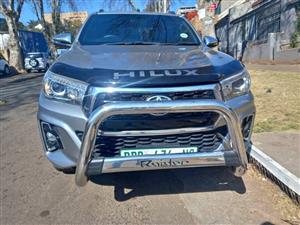 2018 Toyota Hilux Double Cab 2.8GD6 Automatic Diesel, Grey, 115000kms, Spere key