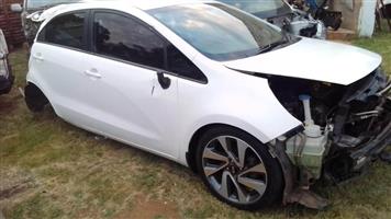 2018 Kia Rio  stripping for spares Manual transmission