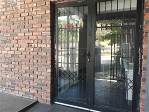 Professional Commercial Space Available – Ideal for Office Use on a main road on the Bluff