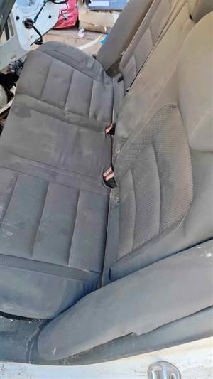 Jetta 5 golf 5 seats  Complete set 