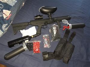 Tippman Stormer paintball gun ,comlete kit