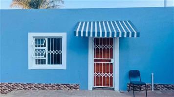 Bachlor  for rent in Kensington 