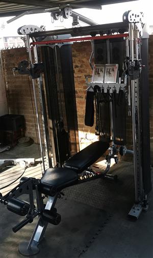 Inspire Fitness FT2 Functional Trainer & Smith