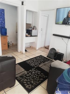 MUST GO! 1 X BEDROOM FLAT TO RENT AVAILABLE 01 JULY 2026 – VANDERBIJLPARK CW3
