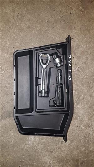 BMW F30 tool kit for sale.
