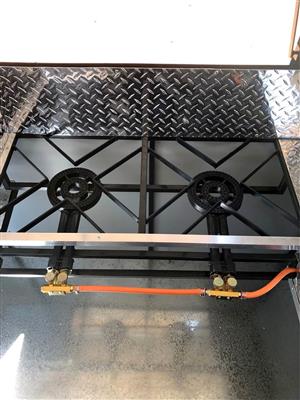 Mobile kitchen trailer