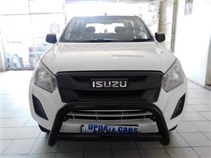 2019 ISUZU KB250 DMAX 4X2 DOUBLE CAB MANUAL WHITE DIESEL TOWBAR FULL SERVICE  ACCIDENT FREE