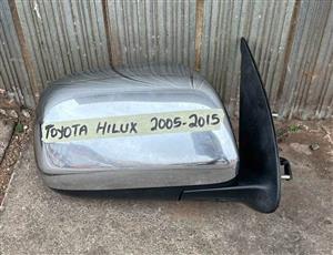 Toyota Hilux D4D side mirror