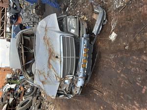 Stripping Mercedes-Benz C220 W202 1998 for Spares