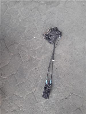 Haval H1 left front  door lock