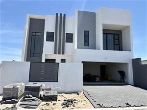 Modern 4-Bedroom Masterpiece in Sandown – Where Style Meets Comfort