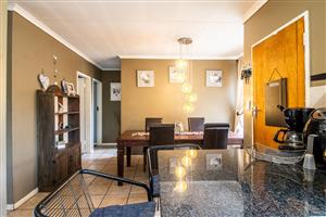 House For Sale in Doornpoort