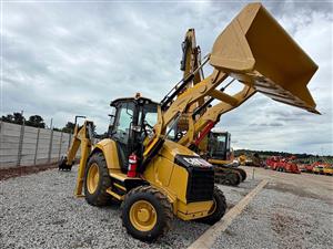 Refurbished CAT 428F2 TLB 4x4