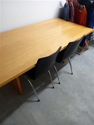 dining table & 6 chairs