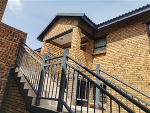 Two-bedroom Apartment for sale in Witfield