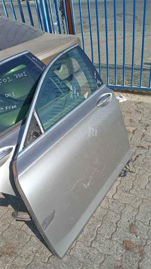 Bmw 750i F01 left hand door shell