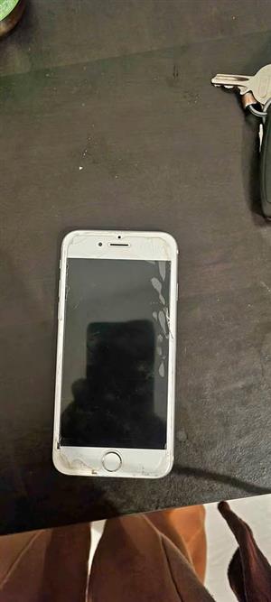 Broken iphone 6s
