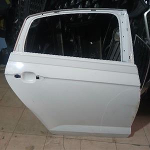 polo 8 door 