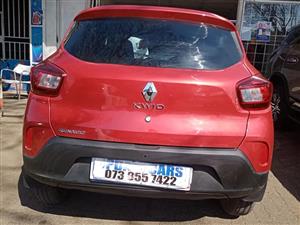 2022 RENAULT KWID 1.0 RED Color MANUAL PETROL REVERSE CAMERA REVERSE SENSOR 11000KM 