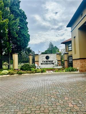 Fairway Mansions 3 Bedroom Ground Floor Apartment for Sale